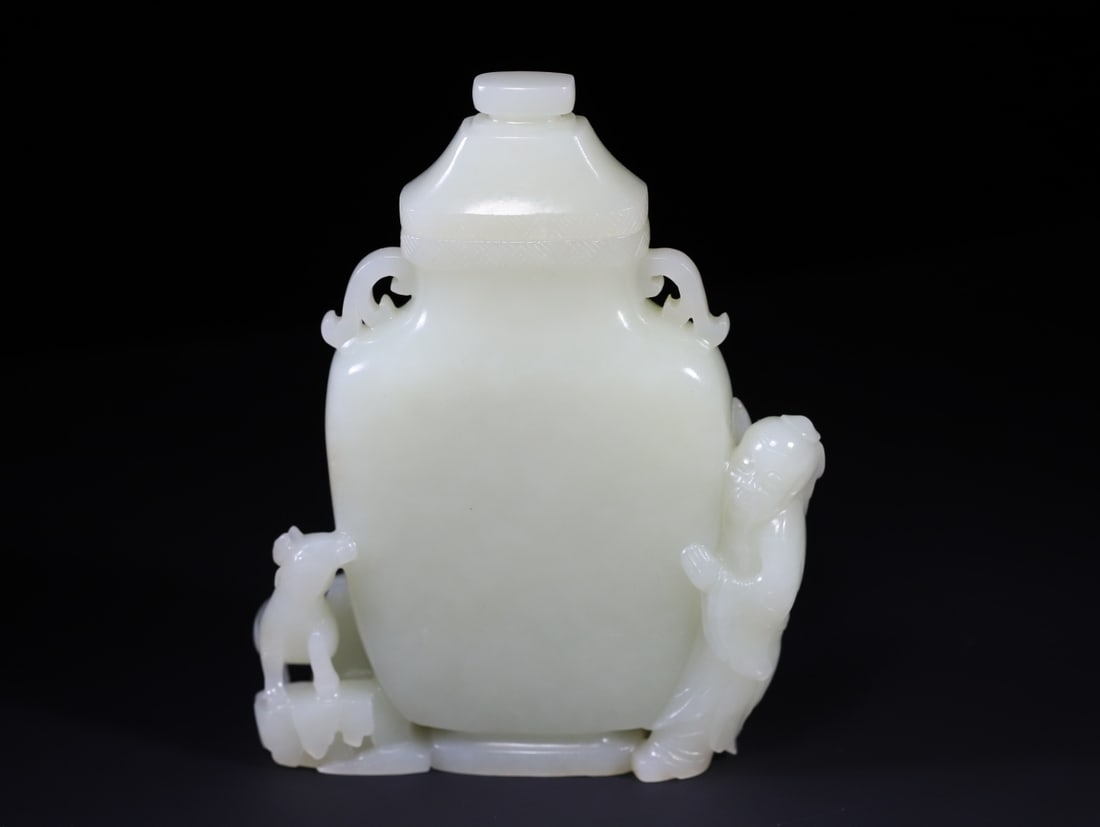 A Exquisite Hetian Jade Figures Vase (1 of 9)