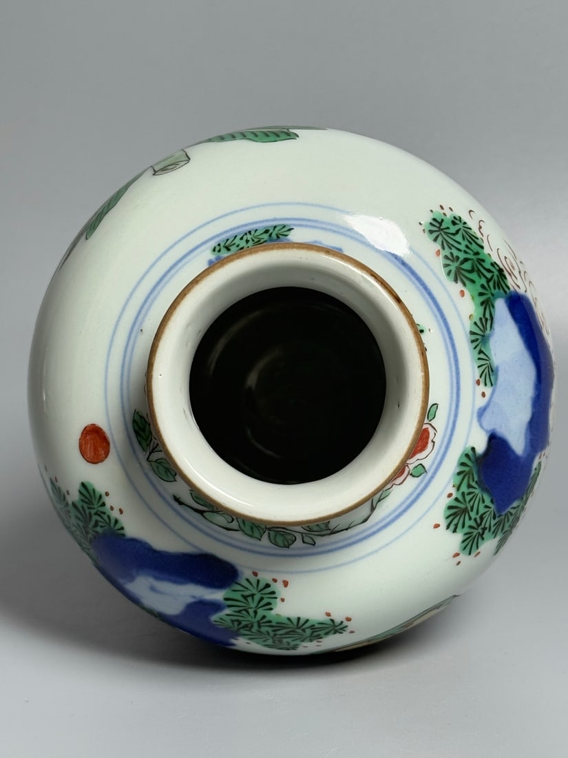 A Exquisite Doucai Figures Pattern Vase - 5