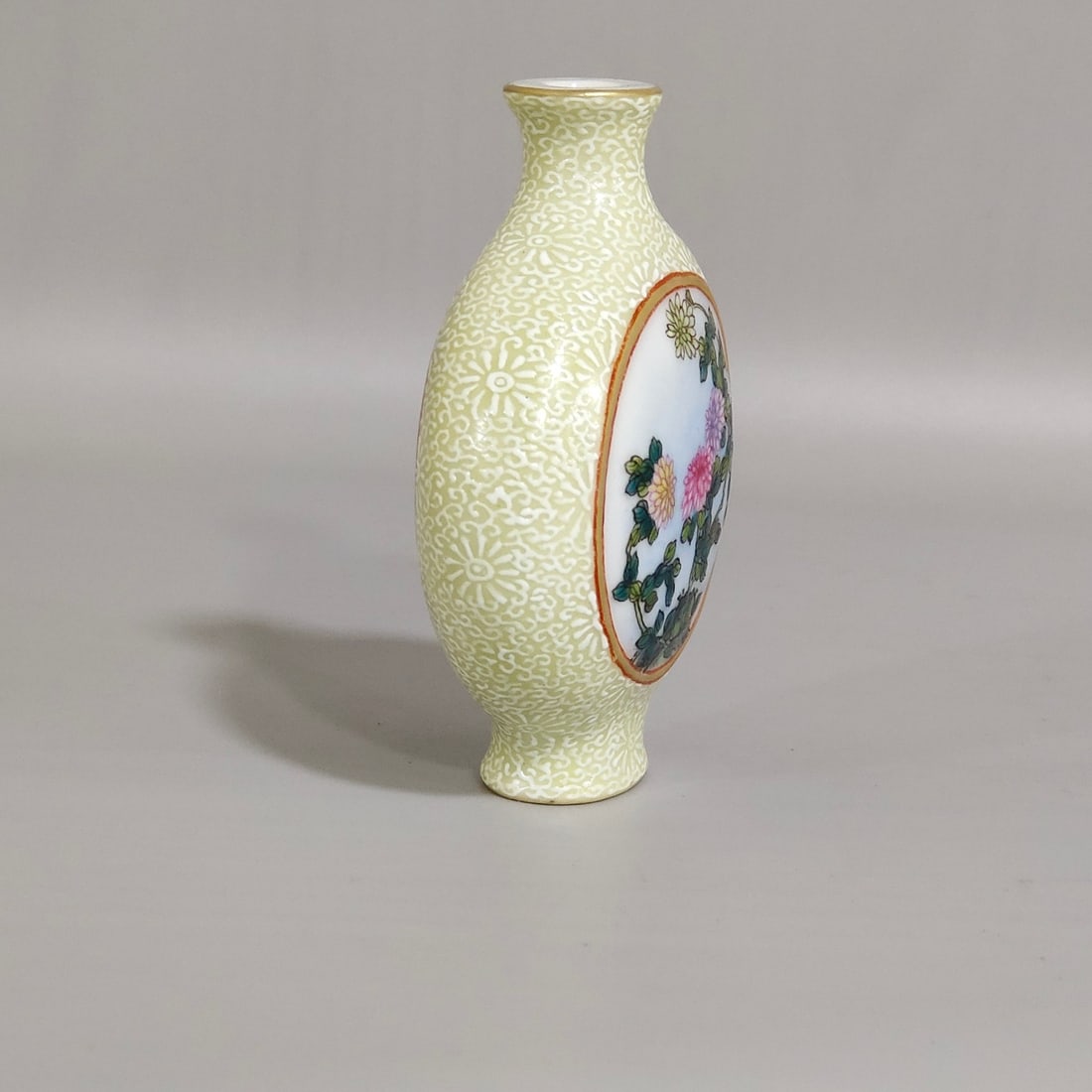 Enamel Flower Pattern Teapot - 2