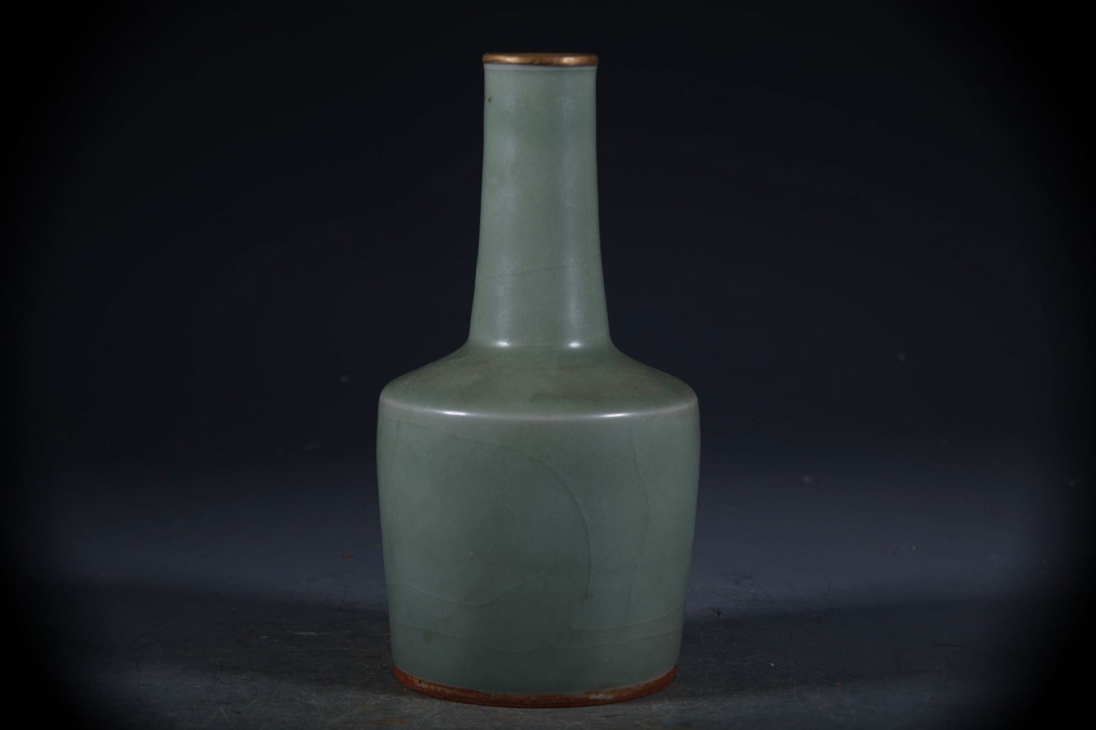 Longquan yao Vase (1 of 6)