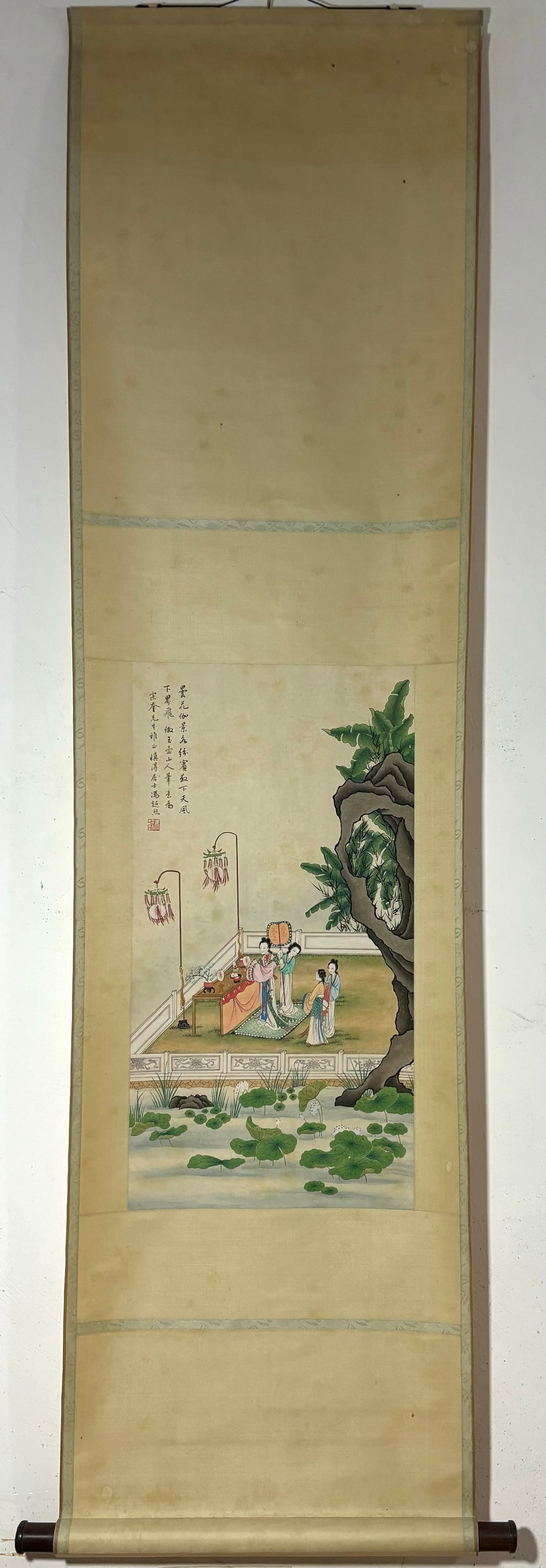 A Chinese Vertical Scroll Ink Painting of Figures on Paper (1 of 9)
