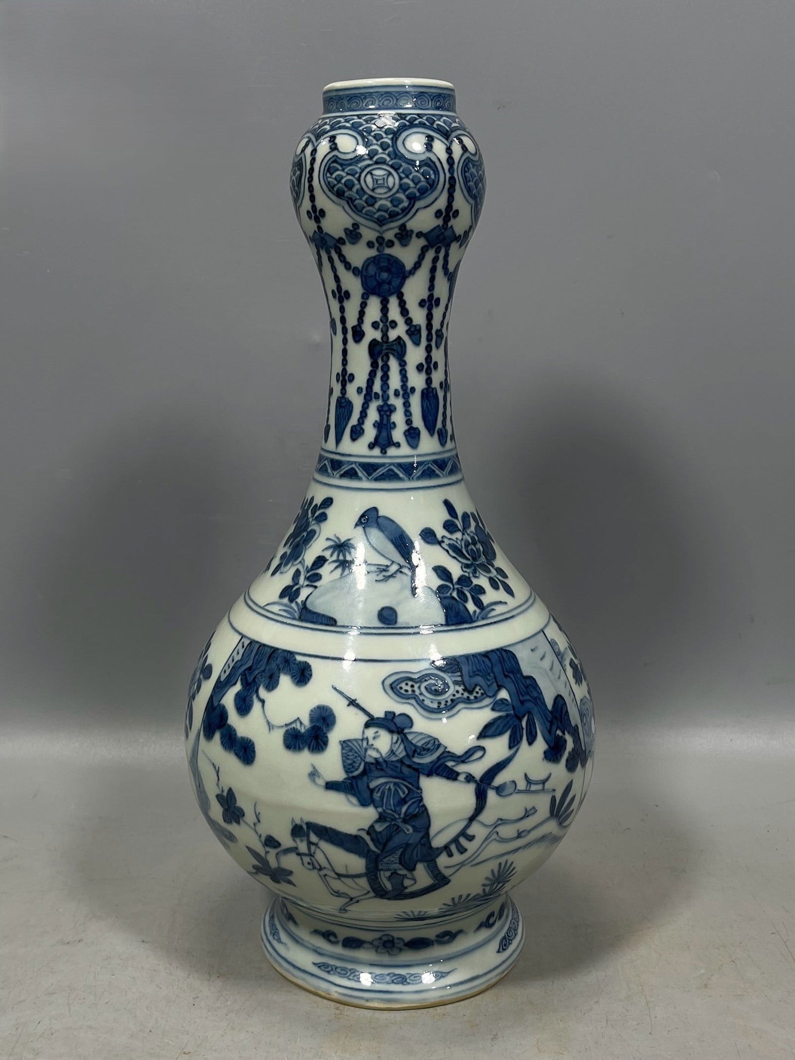 Blue and White Figures Pattern Vase (1 of 9)