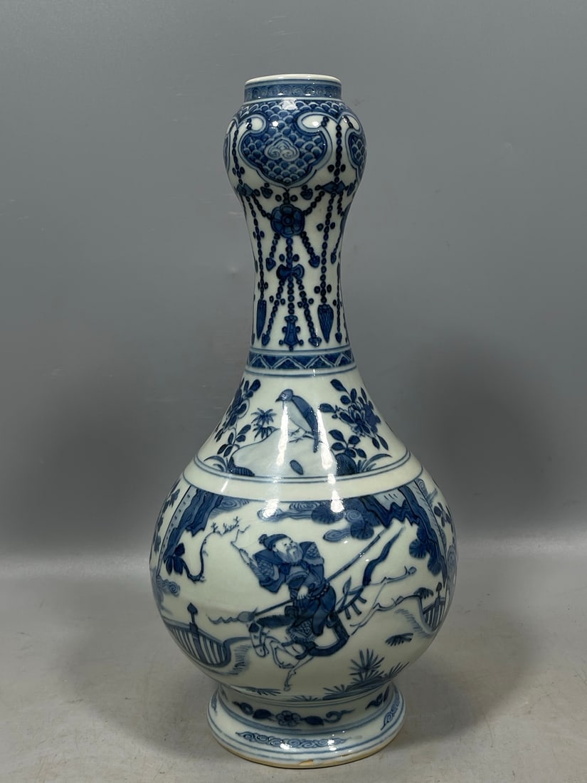 Blue and White Figures Pattern Vase - 3