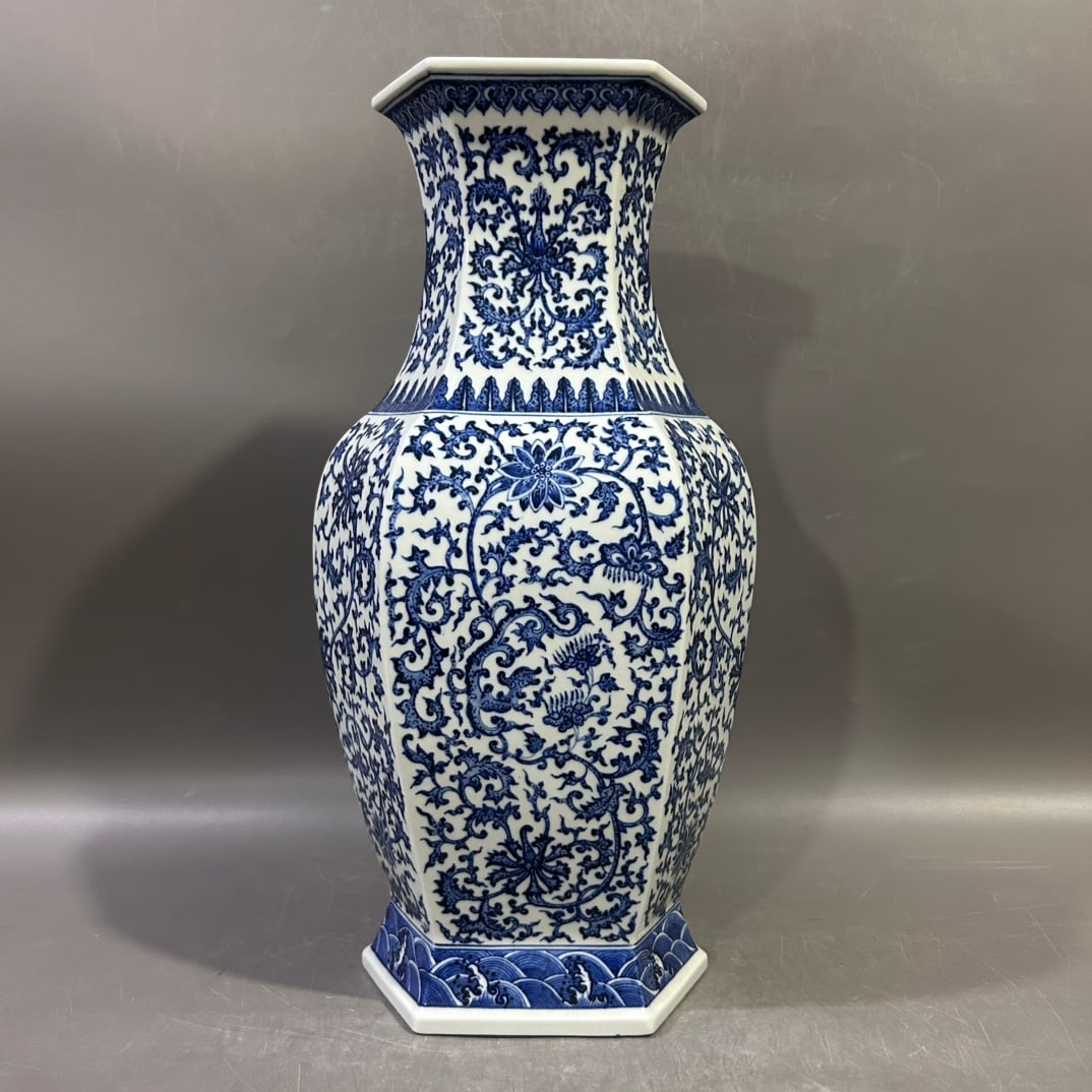 A Exquisite Blue and White Lotus Pattern Vase (1 of 7)