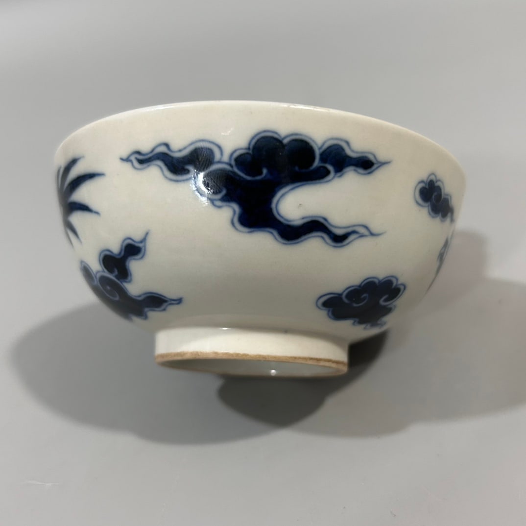 A Exquisite Blue and White Dragon Pattern Cup - 7