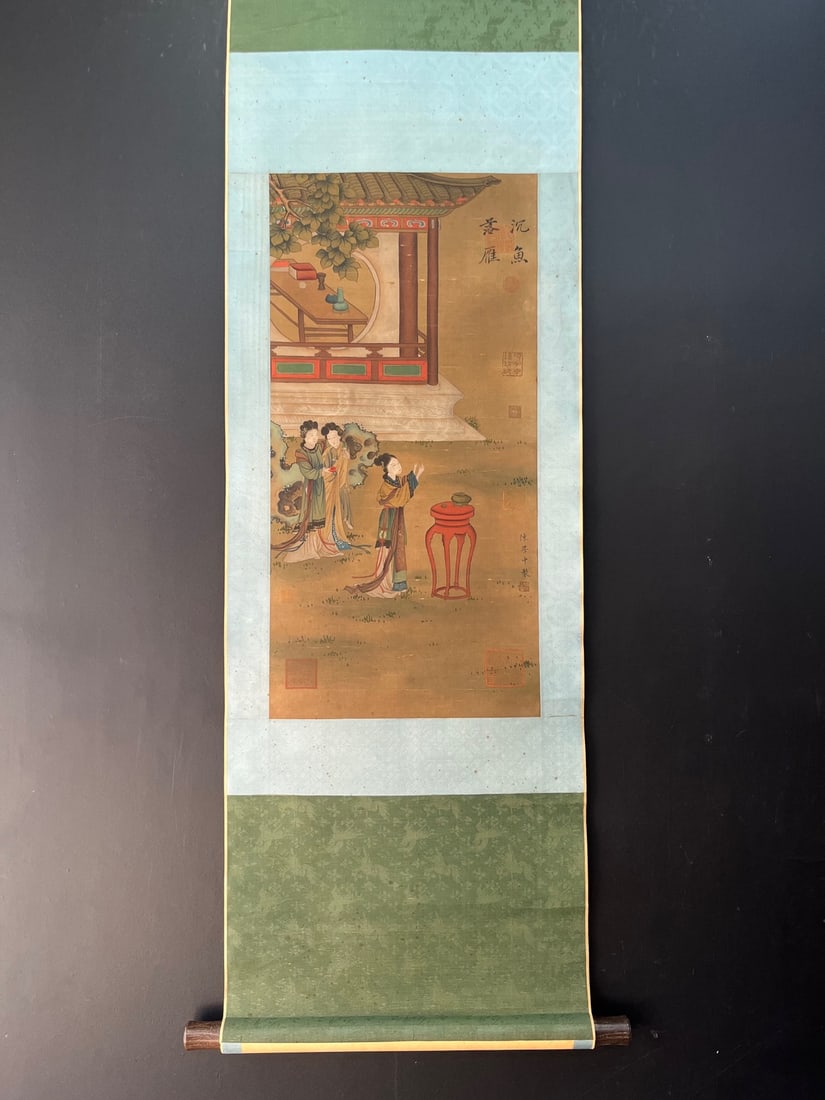 A Chinese Vertical Scroll Ink Painting of Figures on Silk: A Chinese Vertical Scroll Ink Painting of Figures on Silk,Song Dynasty, China,Chen Juzhong,without frame size:13.4inx27.2in 