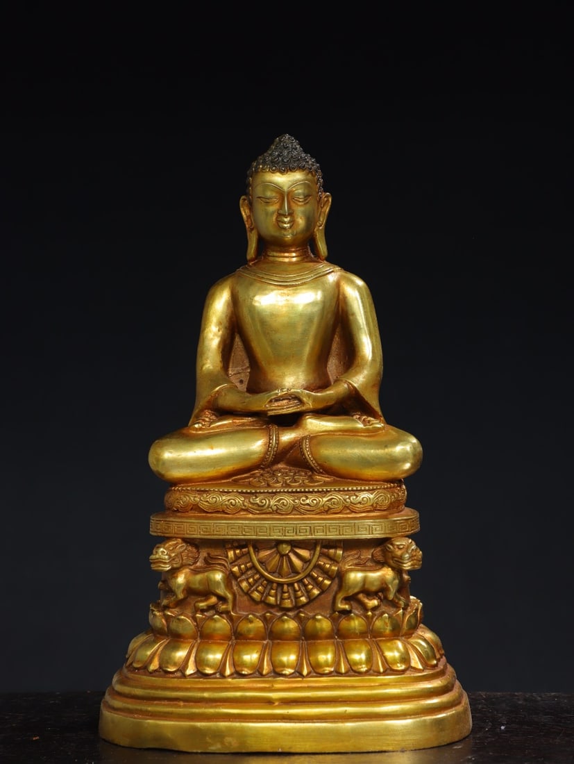 A Exquisite Gilt Bronze Sakyamuni Buddha Statue (1 of 9)