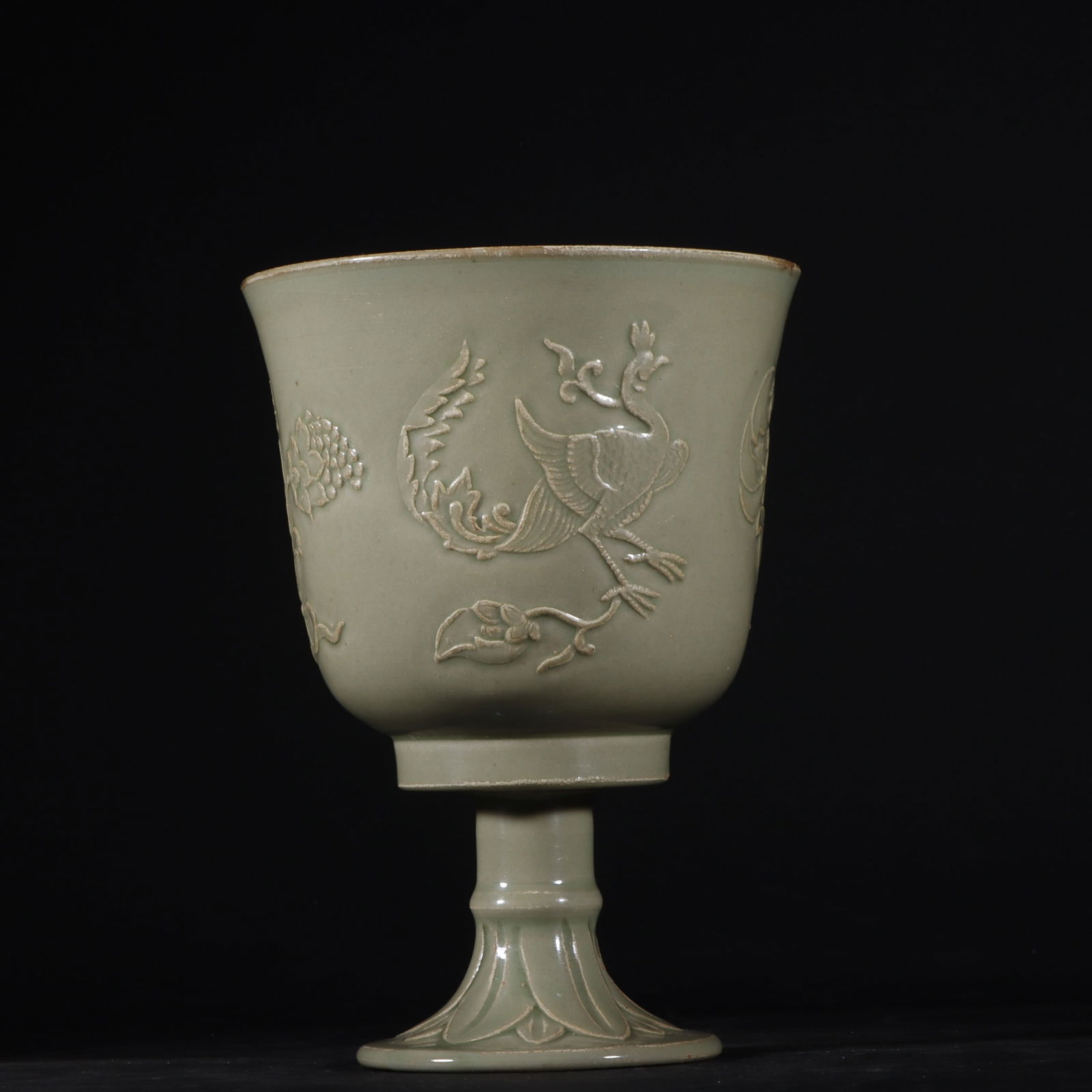 A Exquisite Celadon Flower and Bird Pattern Cup: A Exquisite Celadon Flower and Bird Pattern Cup,Tang Dynasty, China,Size:4.7inx3.4in 青瓷花鸟纹高足杯,中国唐代