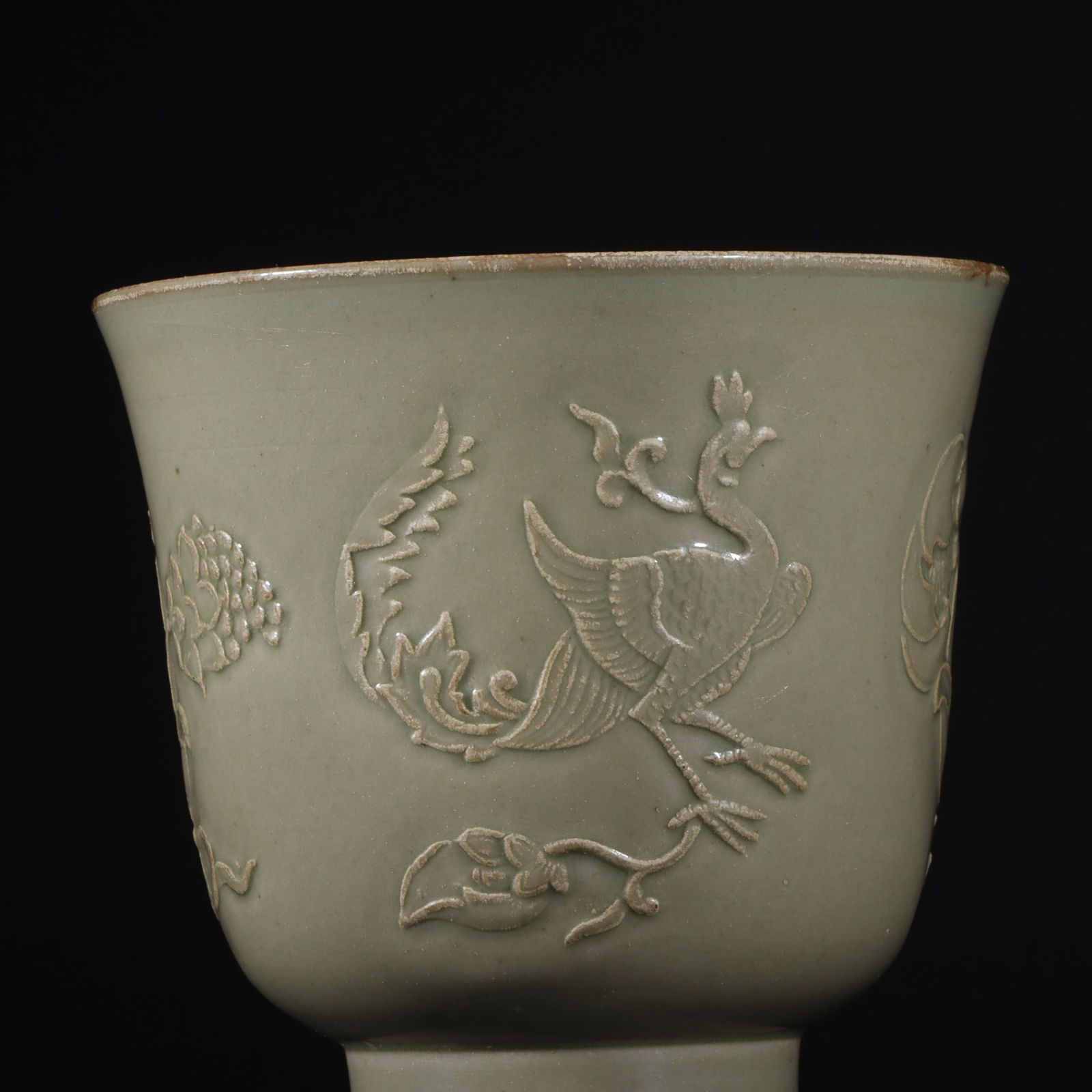 A Exquisite Celadon Flower and Bird Pattern Cup - 2