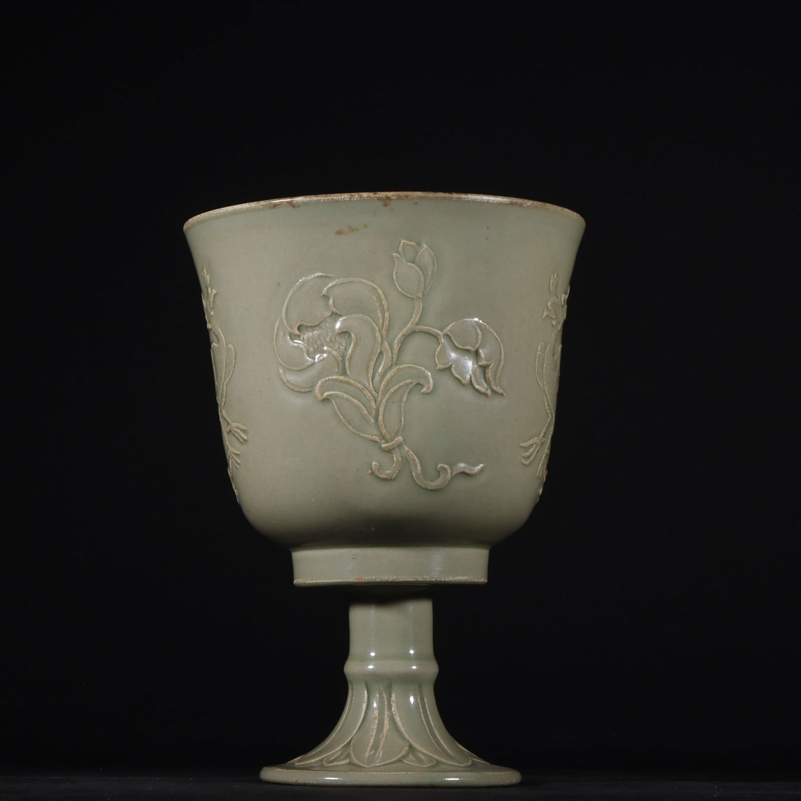 A Exquisite Celadon Flower and Bird Pattern Cup - 5