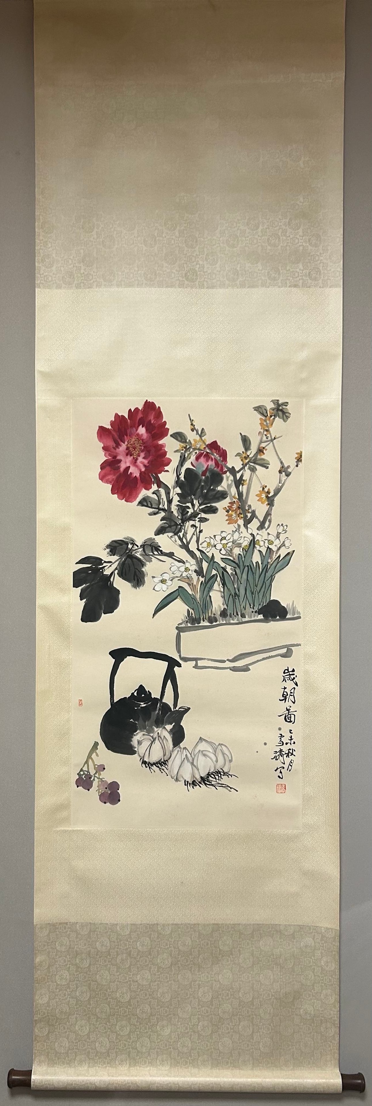 A Chinese Ink Painting of Flowers on Paper, Vertical Scroll: A Chinese Ink Painting of Flowers on Paper, Vertical Scroll,Modern and Contemporary Period, China,Wang Xuetao,Size:39.4inx19.7in 一幅中国水墨纸本花