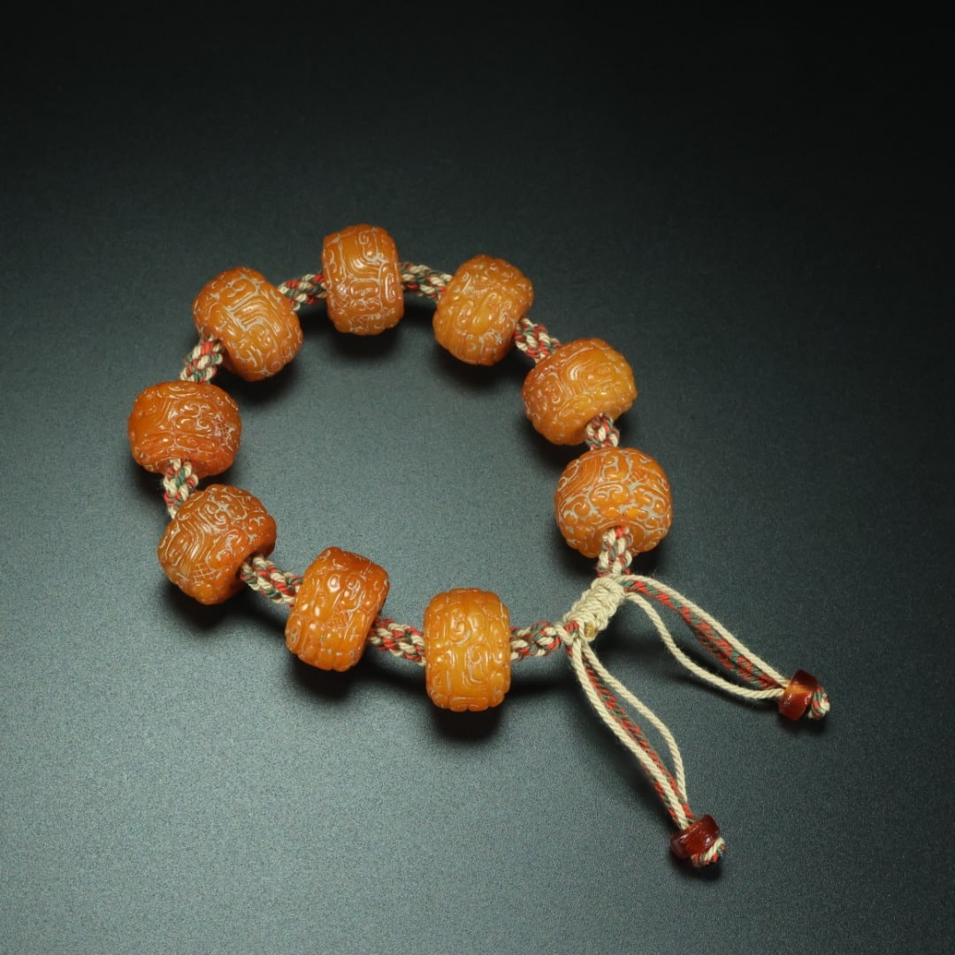 A Exquisite Hetian Jade Bracelet (1 of 9)
