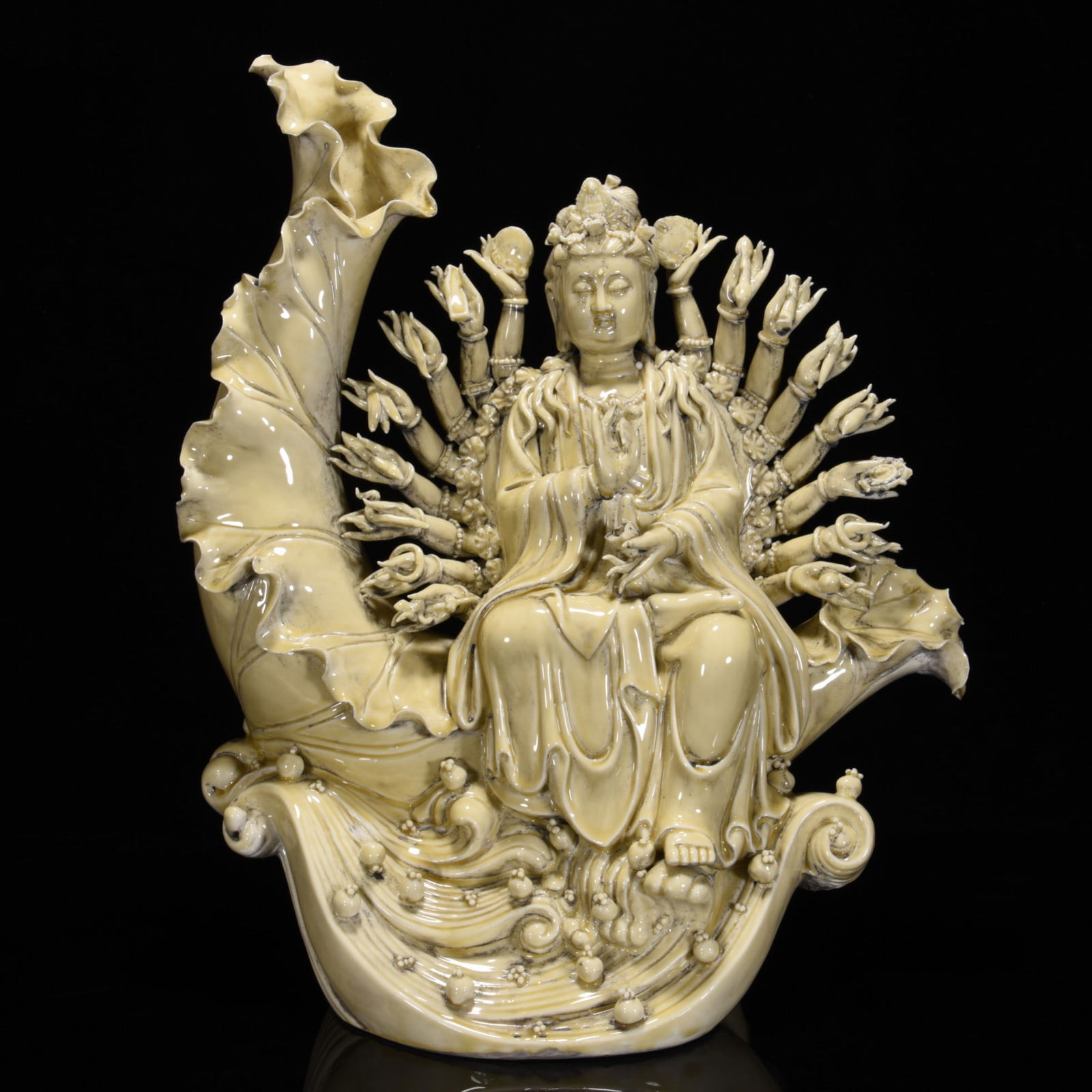 A Rare Blance-De-Chine Thousand-hand Guanyin Statue (1 of 9)