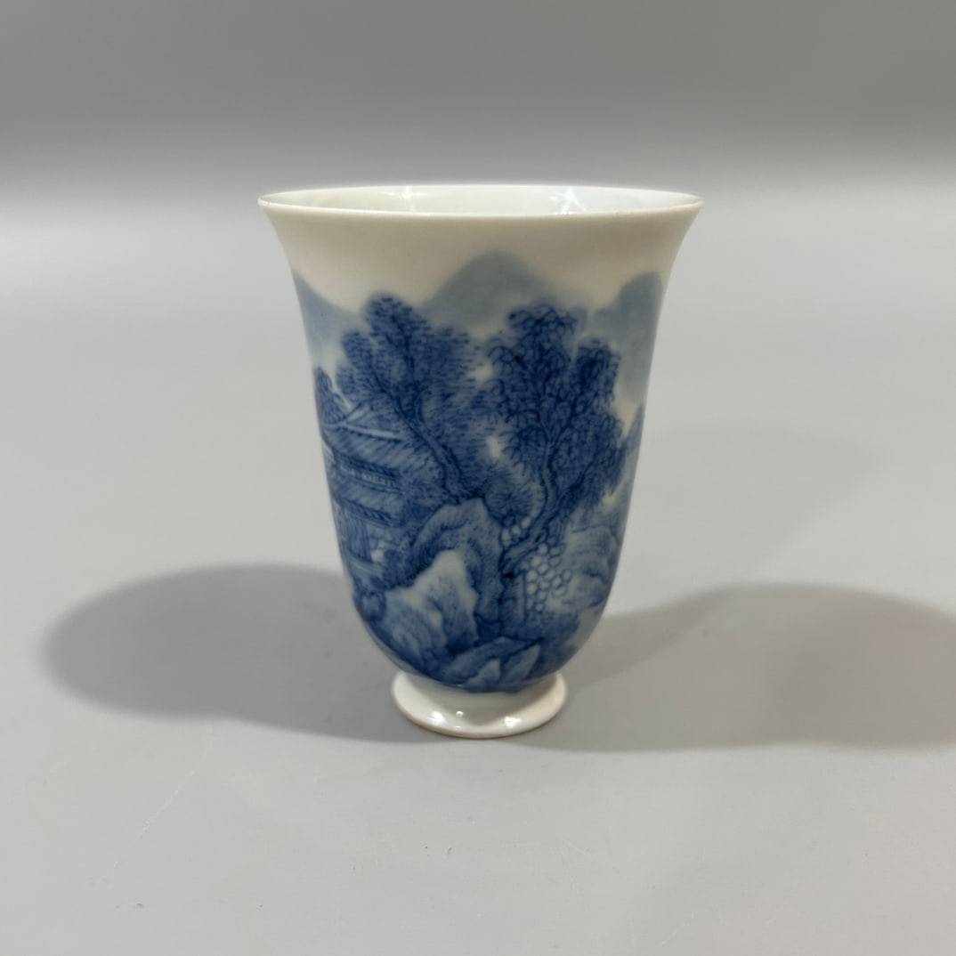 A Exquisite Blue and White Landscape Pattern Cup: A Exquisite Blue and White Landscape Pattern Cup,Qing Dynasty, China,Kangxi Six-character Mark,Size:2.4inx3in 