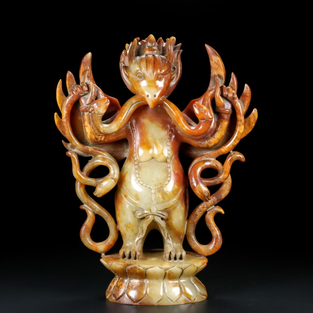 A Exquisite Hetian Jade Bird-Shaped Handheld Ornament: A Exquisite Hetian Jade Bird-Shaped Handheld Ornament,Han Dynasty, China,Size:7.1inx2.4inx9.4in,Weight:2258g 和田玉大鹏鸟,中国汉代