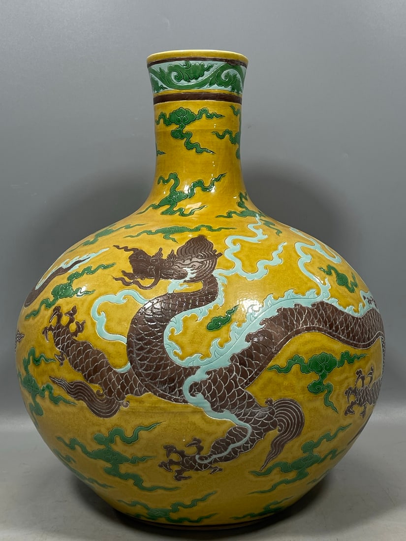 Yellow Ground Doucai Dragon Pattern Vase - 3