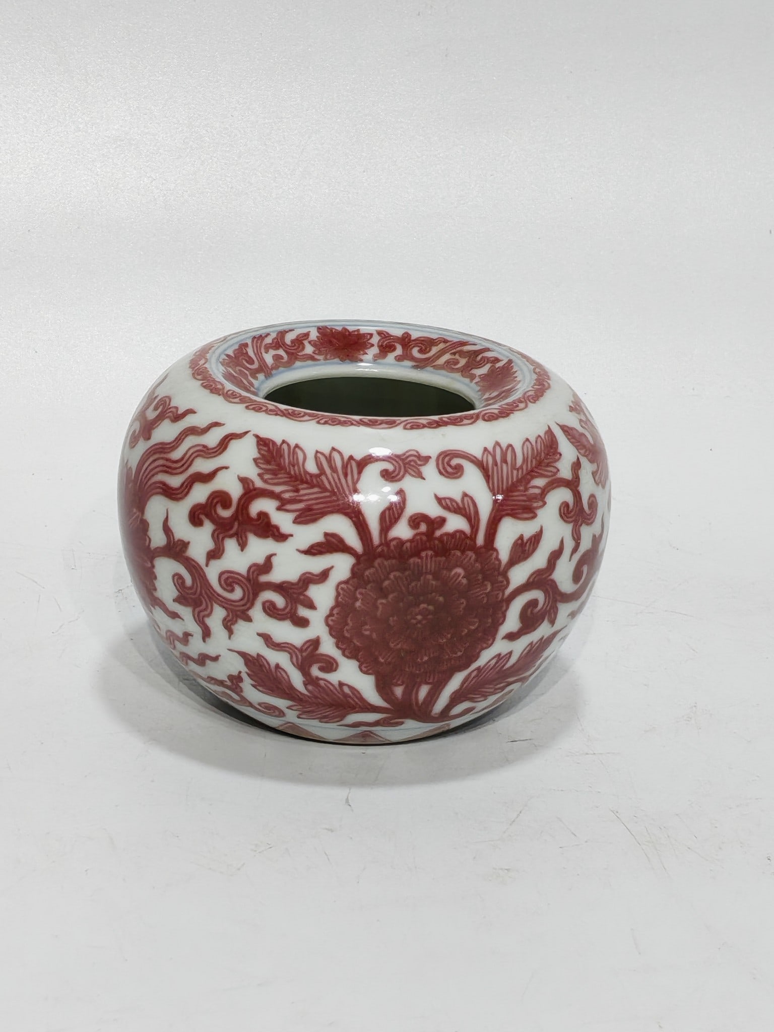 A Exquisite Underglaze-Red Lotus Pattern Vase - 2