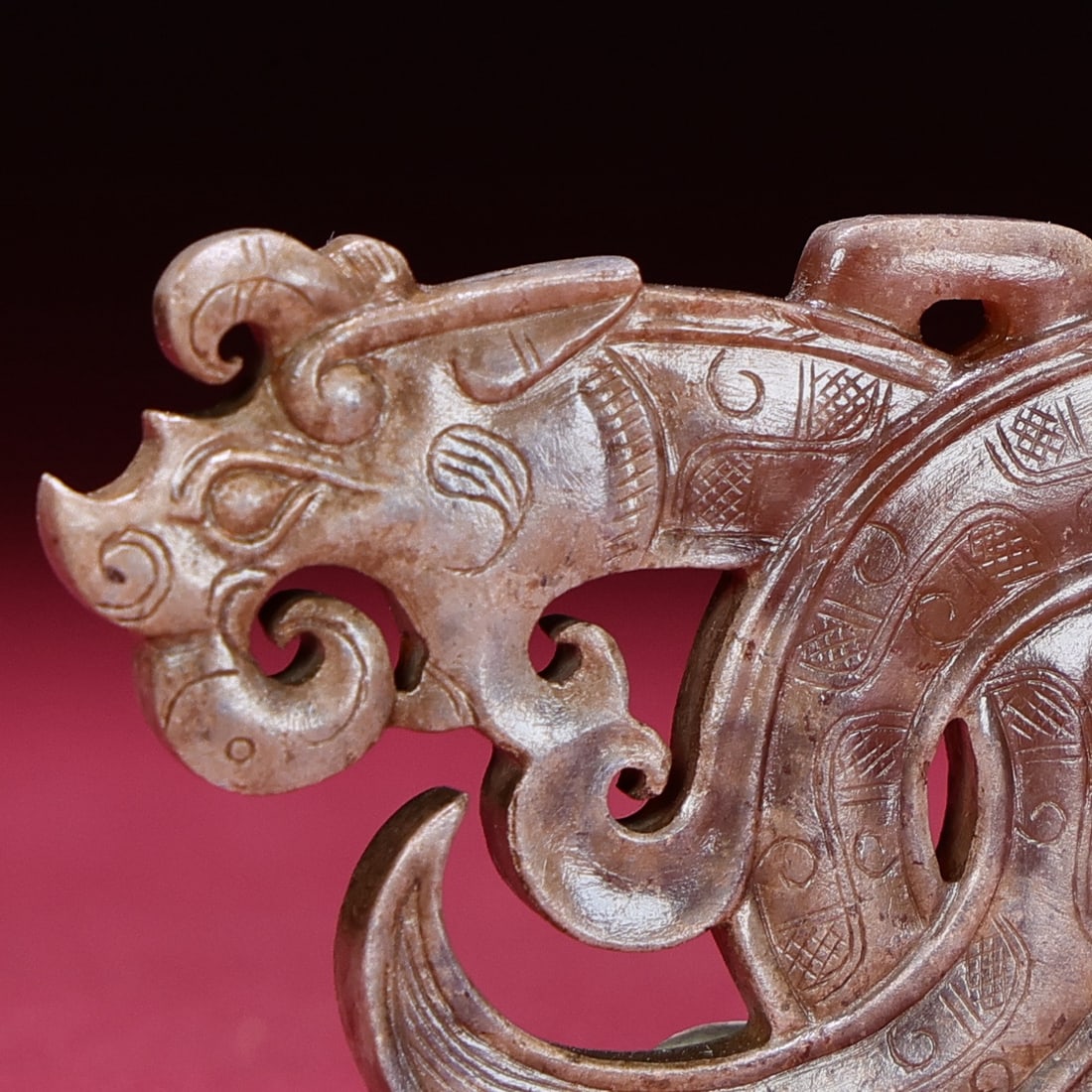 A Exquisite Hetian Jade Dragon Pendant - 7