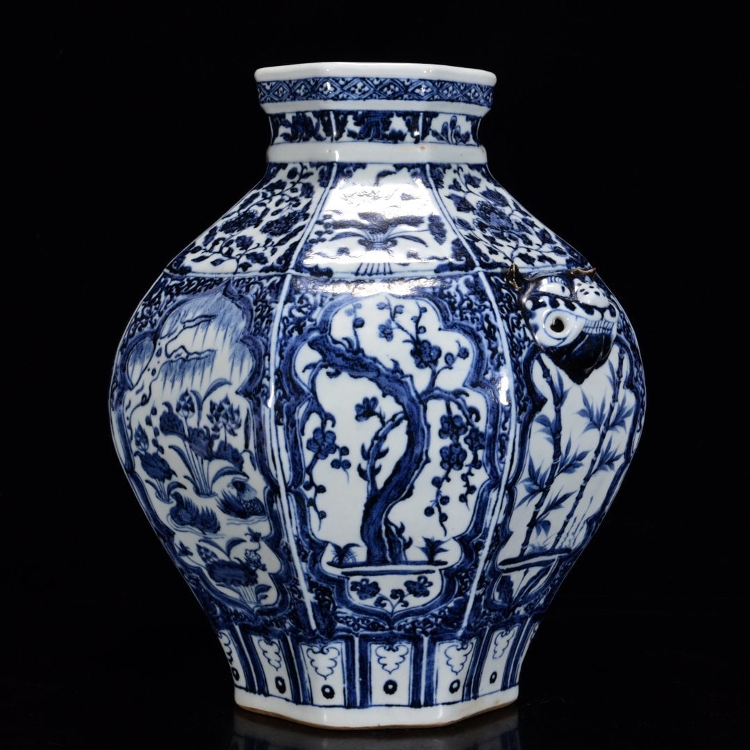 A Rare Blue and White Pine Bamboo Plum Pattern Hexagonal Tiger-Head Jar (1 of 9)