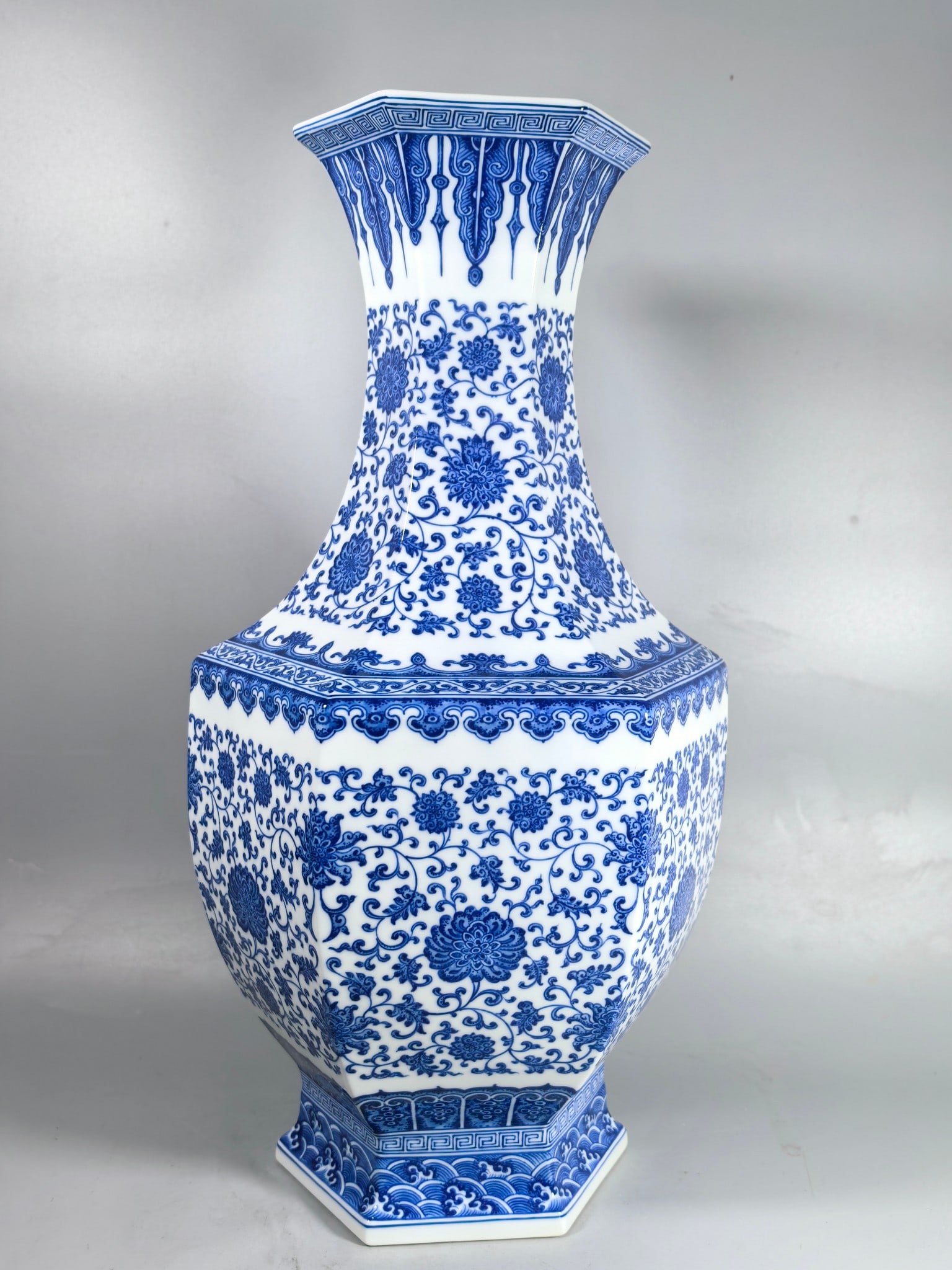 A Exquisite Blue and White Lotus Pattern Vase (1 of 9)