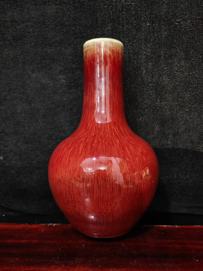 A Exquisite Red Glaze Vase - 7
