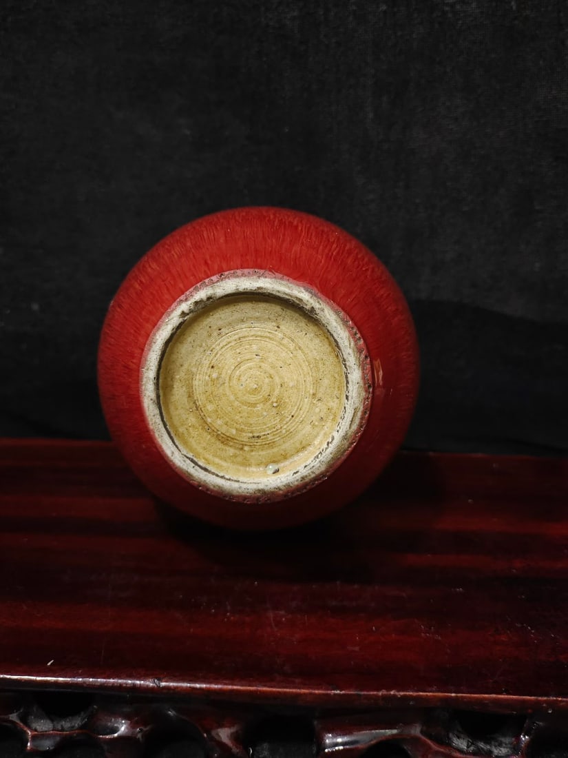 A Exquisite Red Glaze Vase - 9