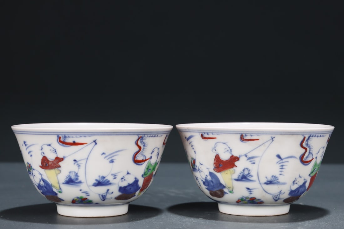 A Exquisite Doucai Figure Pattern Cup - 2