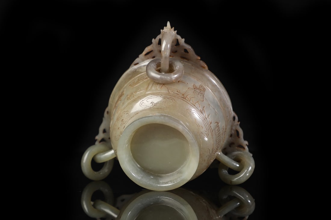 A Exquisite Hetian Jade Human Pattern Box - 8