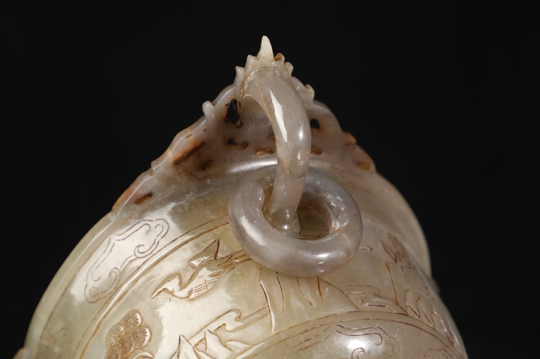 A Exquisite Hetian Jade Human Pattern Box - 9