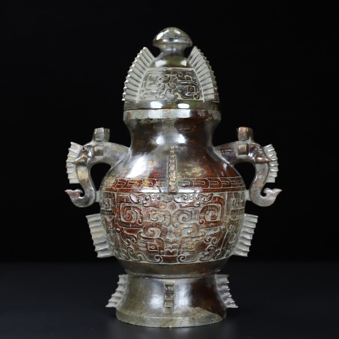 A Exquisite Hotan Jade Elephant-Ears Vase: A Exquisite Hotan Jade Elephant-Ears Vase,Han Dynasty, China,Size:10.8inx8.3inx7.6in,Weight:2142g 和田玉象耳瓶,中国汉代