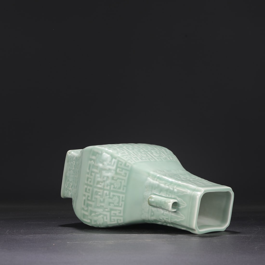 A Exquisite Celadon Glaze Dragon Pattern Vase - 5