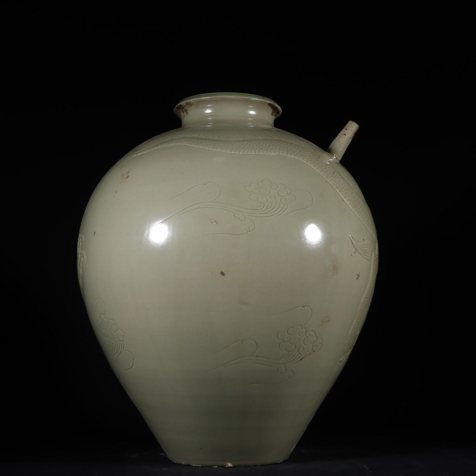 A Exquisite Celadon Dragon Pattern Jar - 6