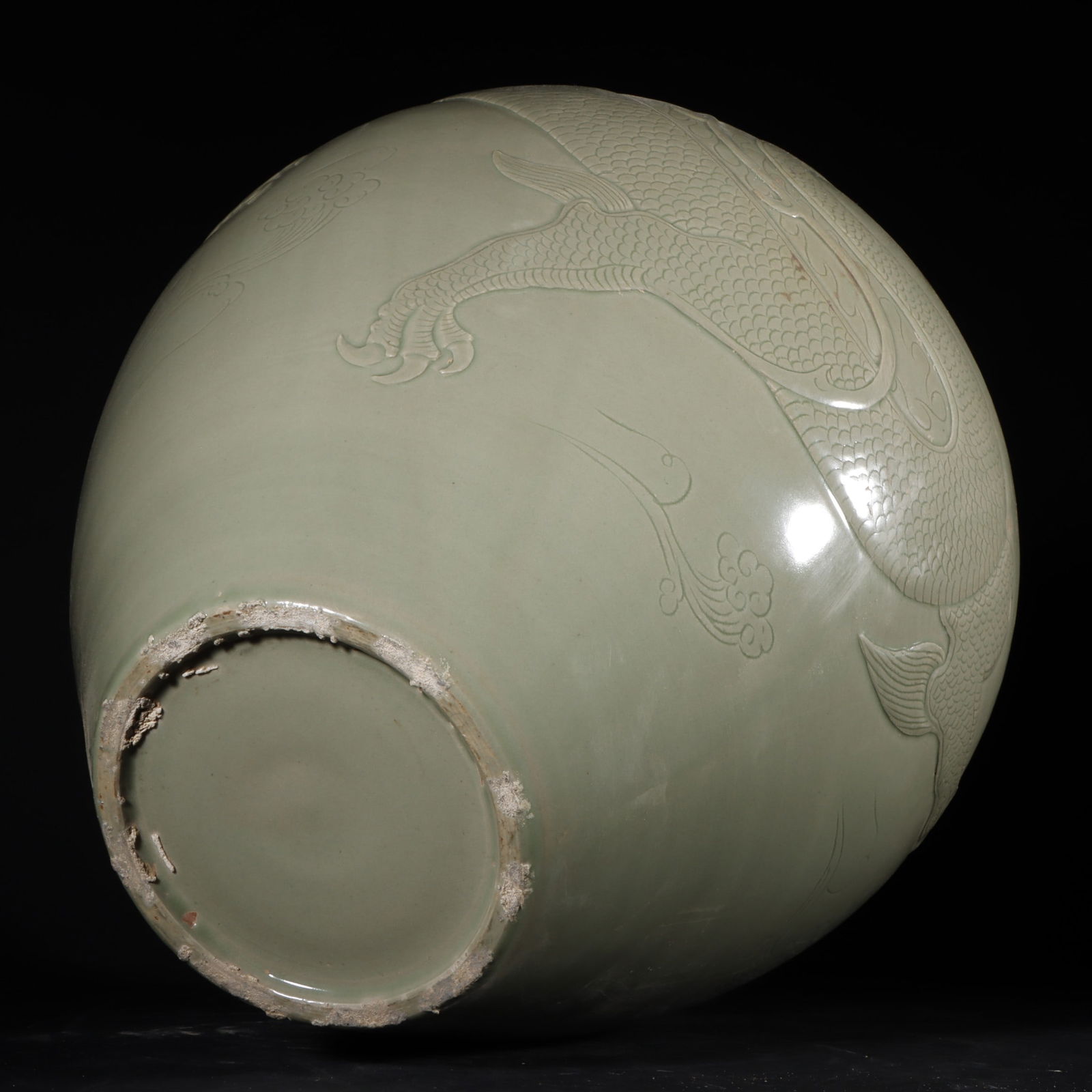 A Exquisite Celadon Dragon Pattern Jar - 8