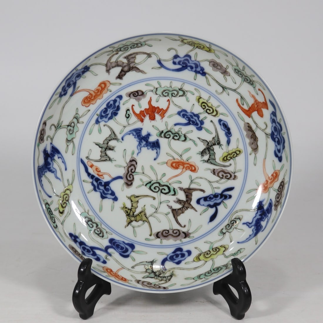 An Exquisite Wucai Blue and White Bats Pattern Plate (1 of 9)