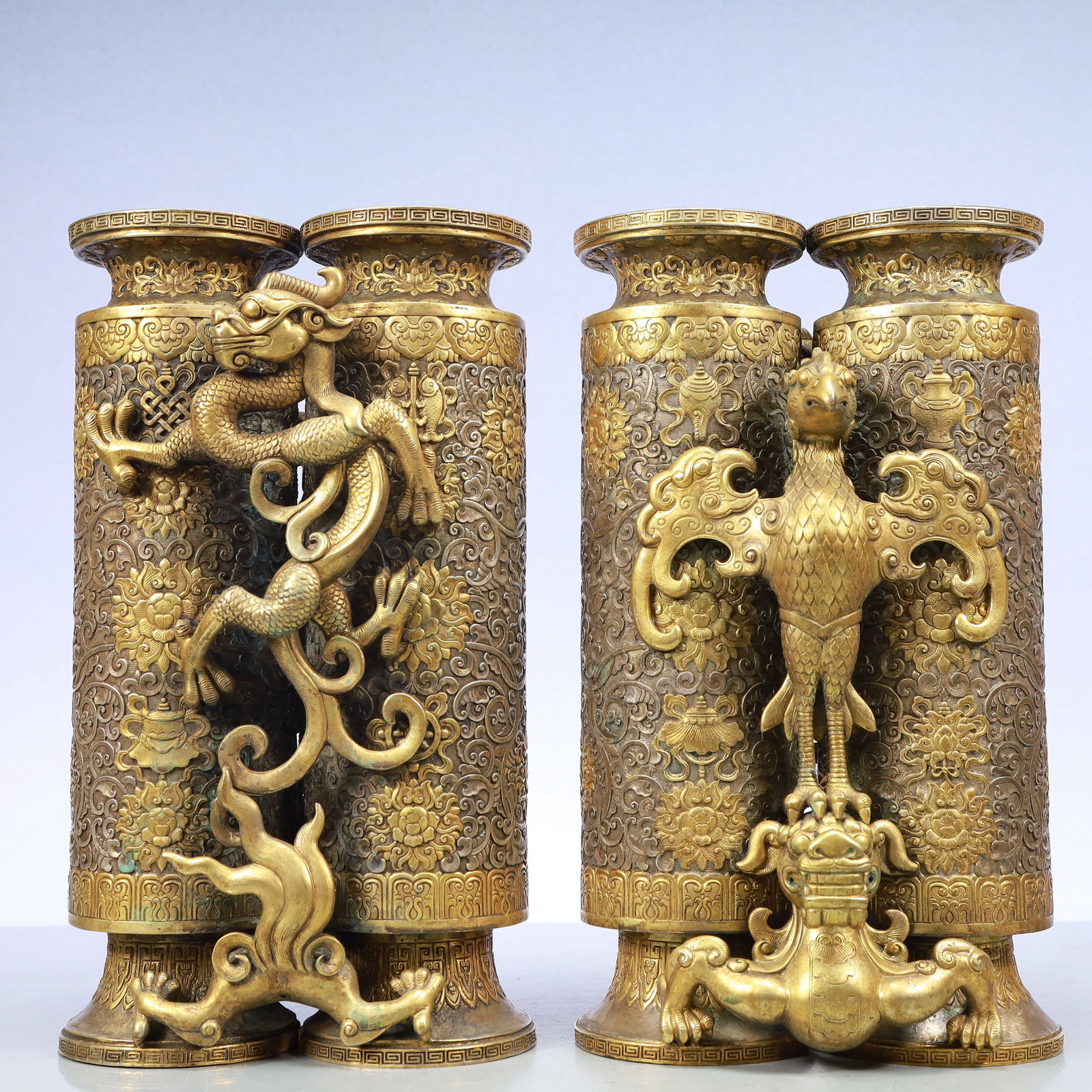A Exquisite A pair of Gilt Bronze Dragon and Phoenix Pattern Eight Treasures Pattern Lotus Pattern (1 of 15)