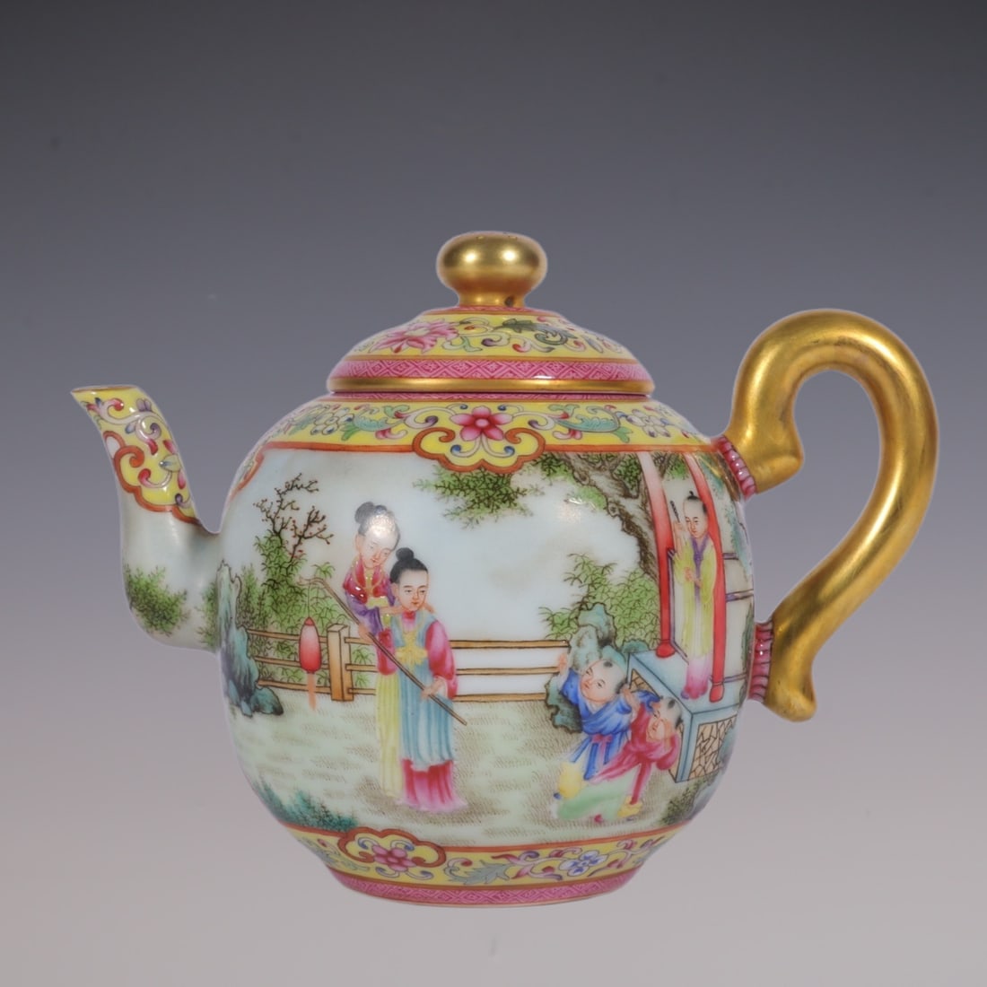 An Exquisite Enamel Lotus Pattern Character and Story Pattern Teapot (1 of 8)