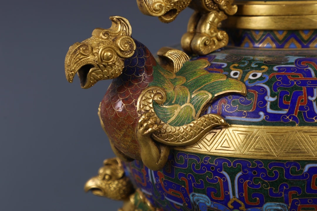 An Exquisite Cloisonne Beast-Face Pattern Ewer - 7