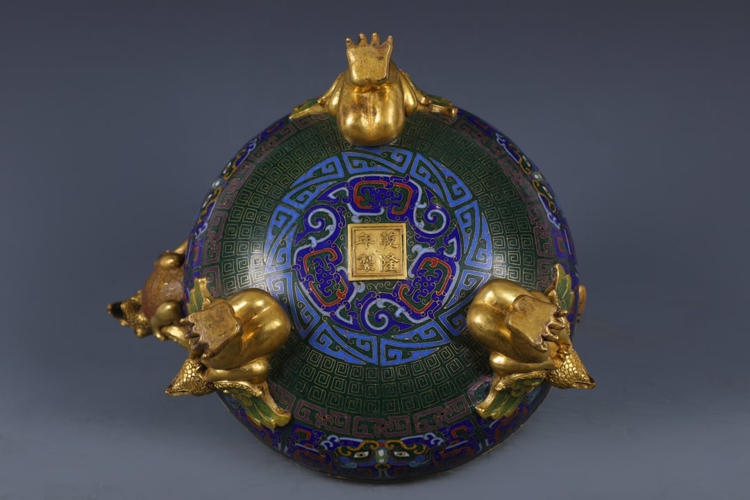 An Exquisite Cloisonne Beast-Face Pattern Ewer - 9