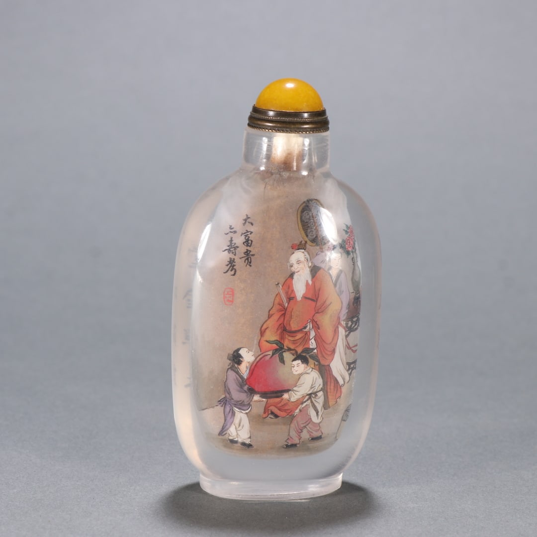 An Exquisite Crystal Character and Story Pattern with poem Snuff Bottle (1 of 9)