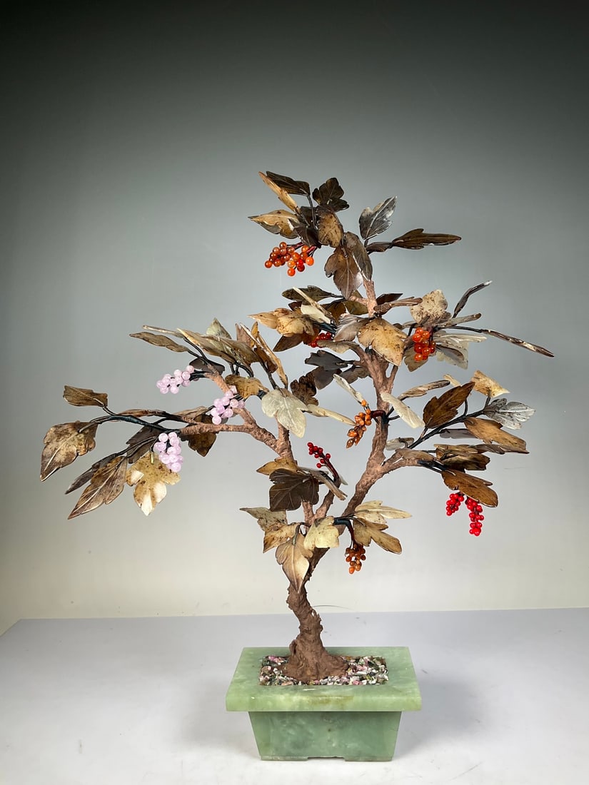 An Exquisite Serpentine Jade Flower Pattern Bonsai (1 of 9)