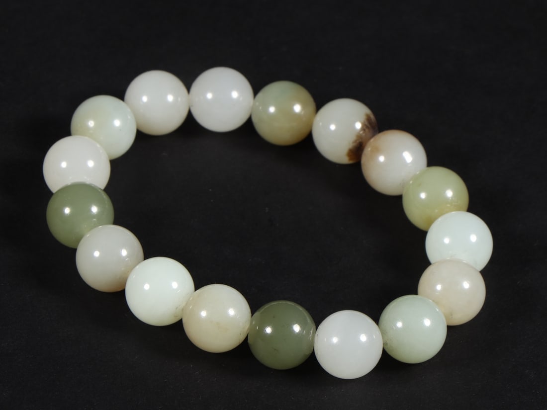 An Exquisite White Jade Bracelets - 3