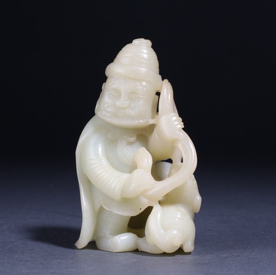 An Exquisite White Jade Figure Hand Piece (1 of 9)