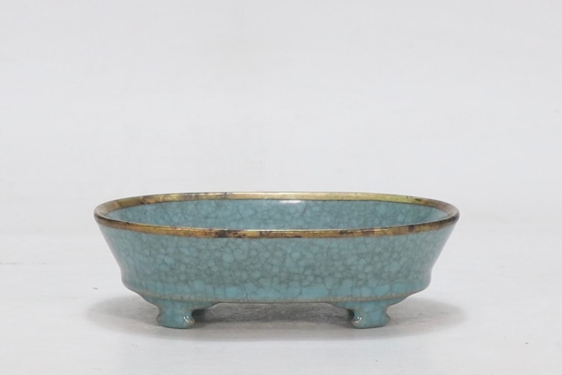 An Exquisite Ru yao Sky Blue Glazed Plate (1 of 9)