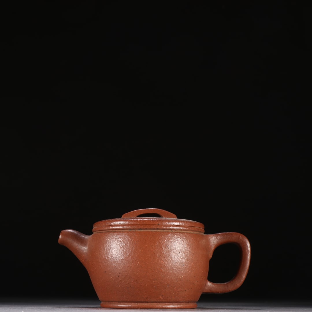 An Exquisite Purple Sands Teapot (1 of 9)
