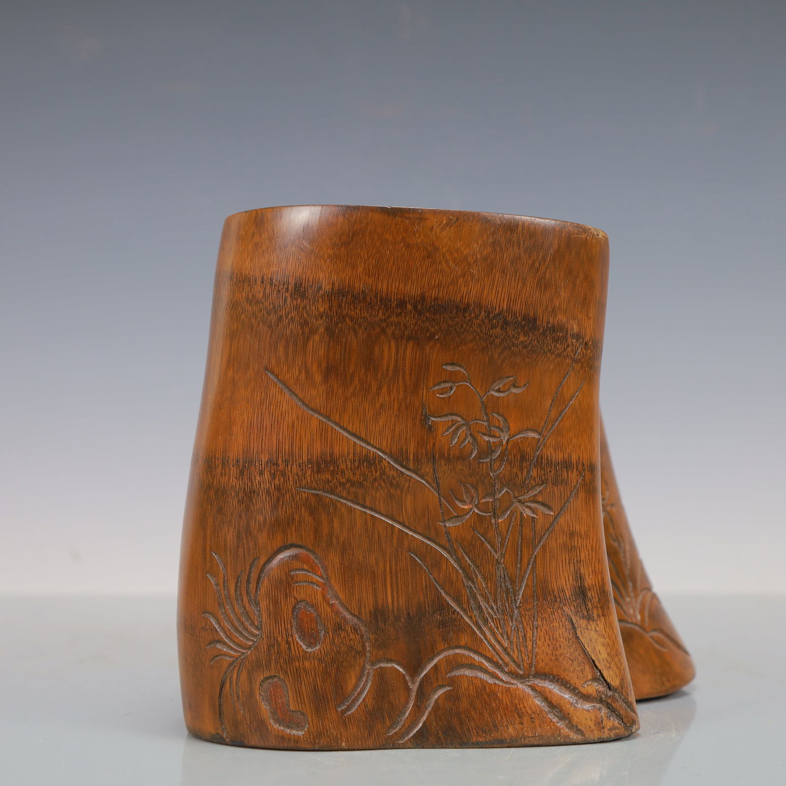 A Exquisite Bamboo Flower Pattern with poem Brush Pot (1 of 6)