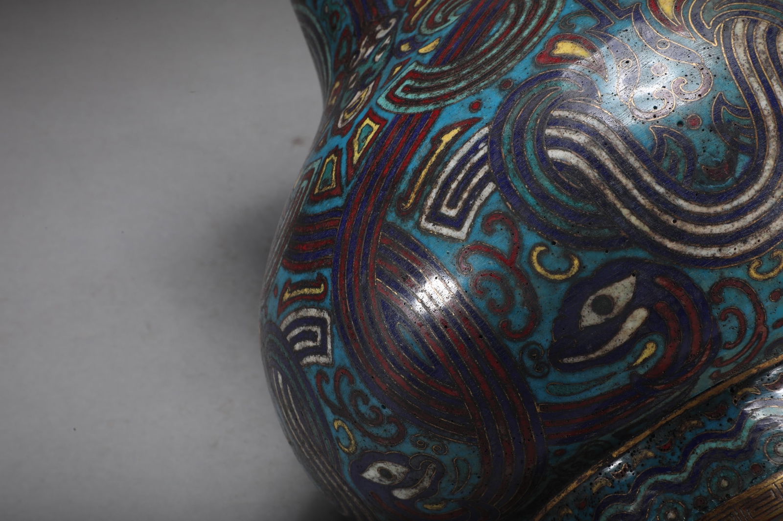 An Exquisite Cloisonne Beast-Face Pattern Ewer - 5