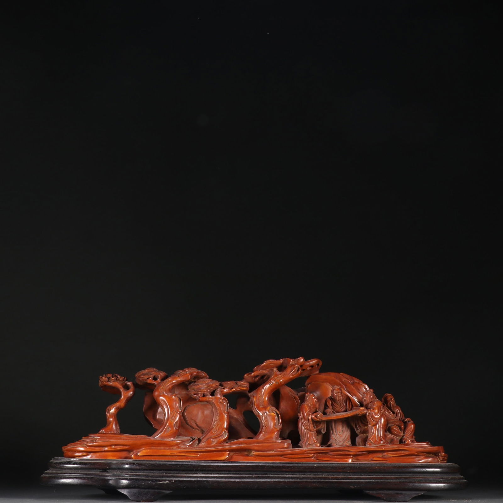 An Exquisite Boxwood Character and Story Pattern Ornament (1 of 9)