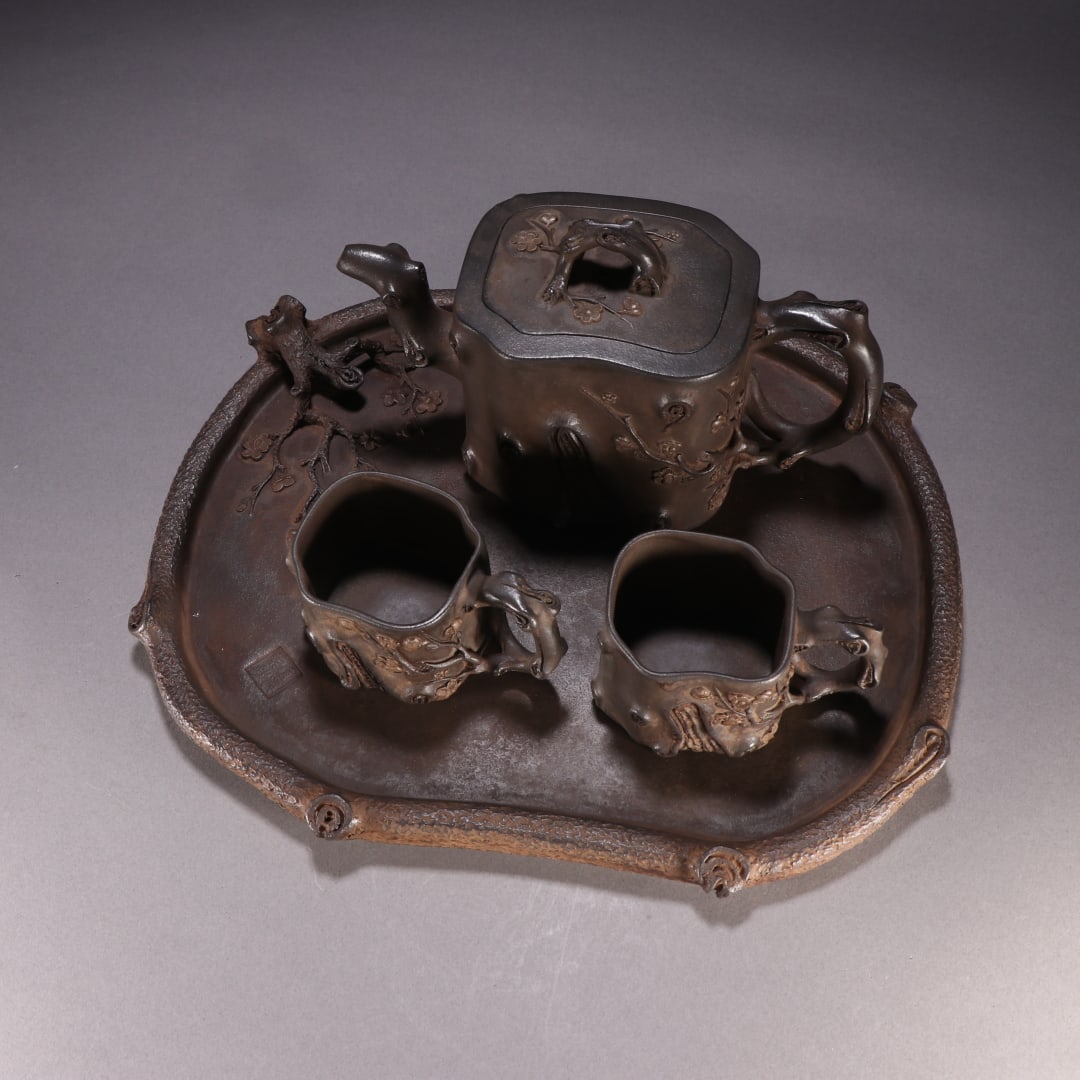 A Set of Fine Purple Sands Flower Pattern Teapot (1 of 9)