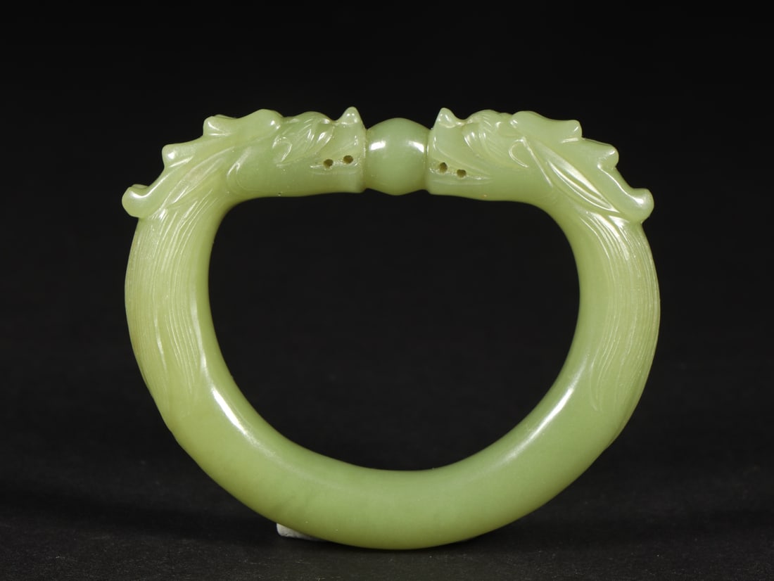 An Exquisite Yellow Jade Dragon Pattern Bracelets (1 of 9)