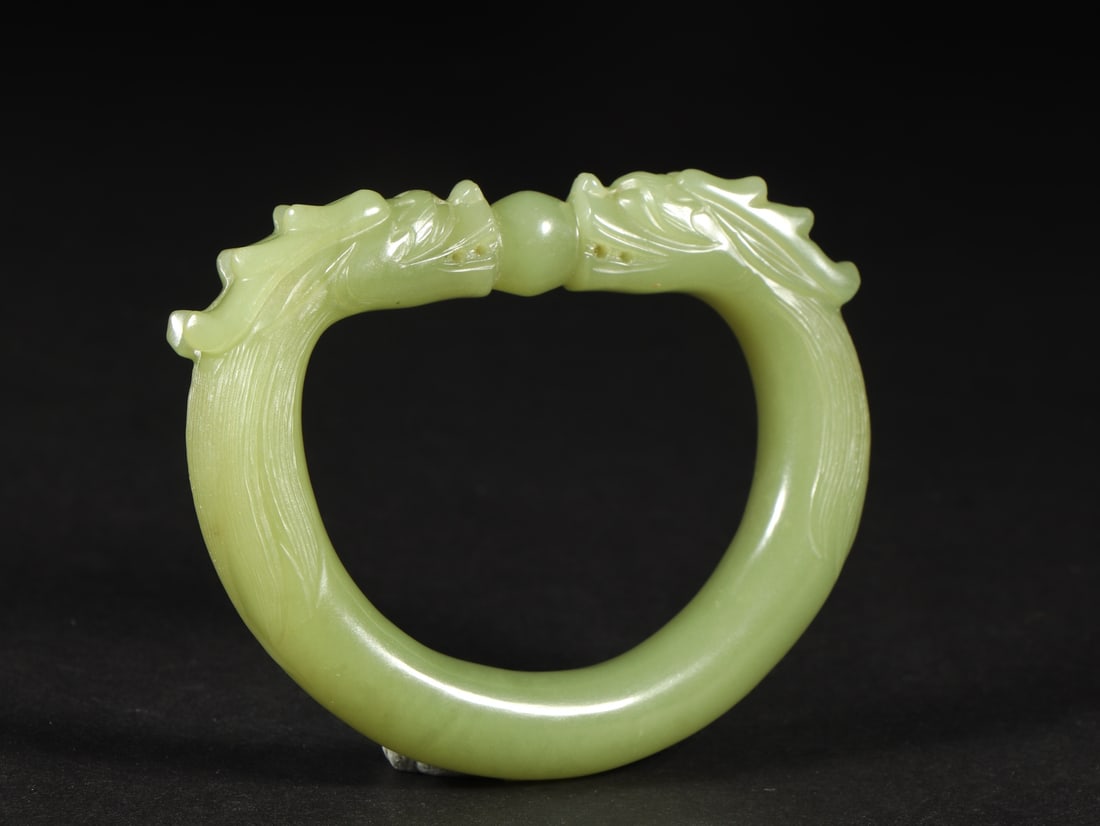 An Exquisite Yellow Jade Dragon Pattern Bracelets - 3